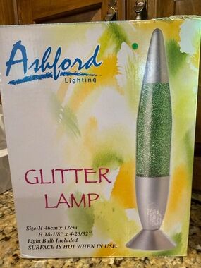 Ashford Glitter Lamp - Green/Silver 18” tall 70s vibes, works great, EUC